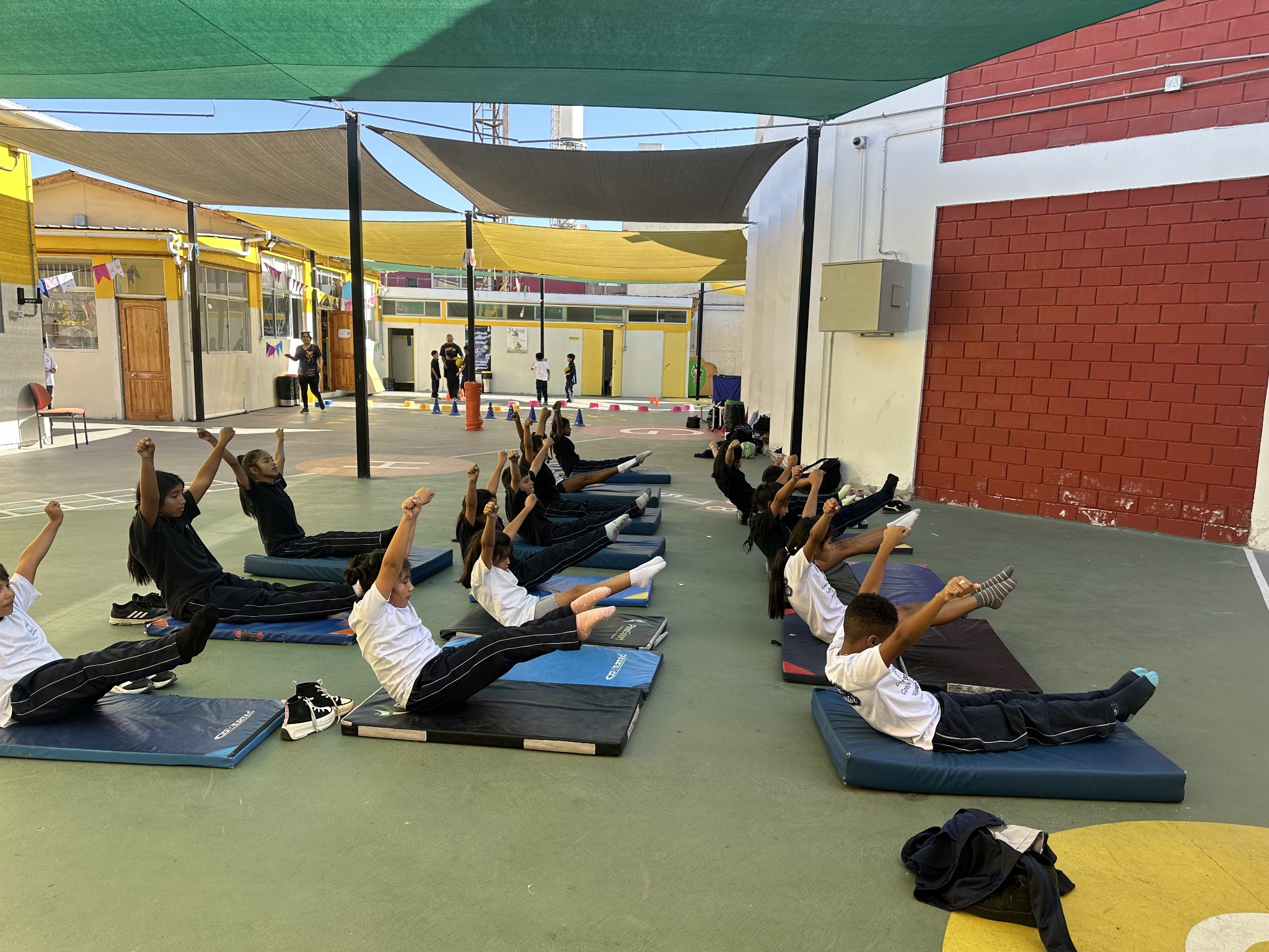 Actividad de la Academia de Cheerleading