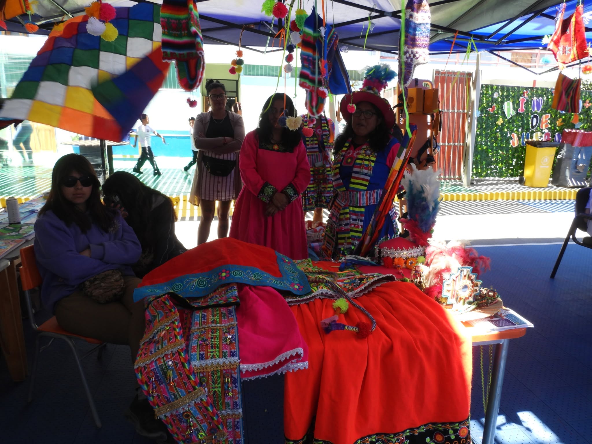 Taller de Tinkus en actividad cultural